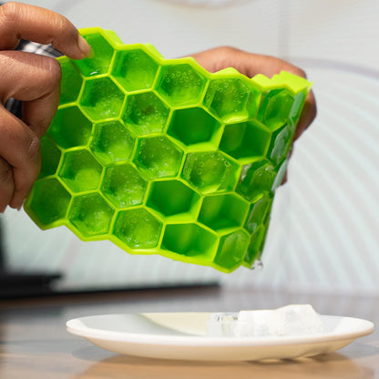 Silicone Ice Cube Tray – Flexible Easy-Release Ice Mould with Lid